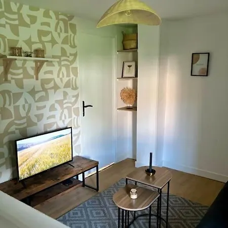Le Living Roissy Cdg Apartament *